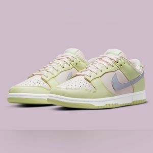 Nike Dunk Low WMNS Ghost Lime Ice Size 8.5W 7M